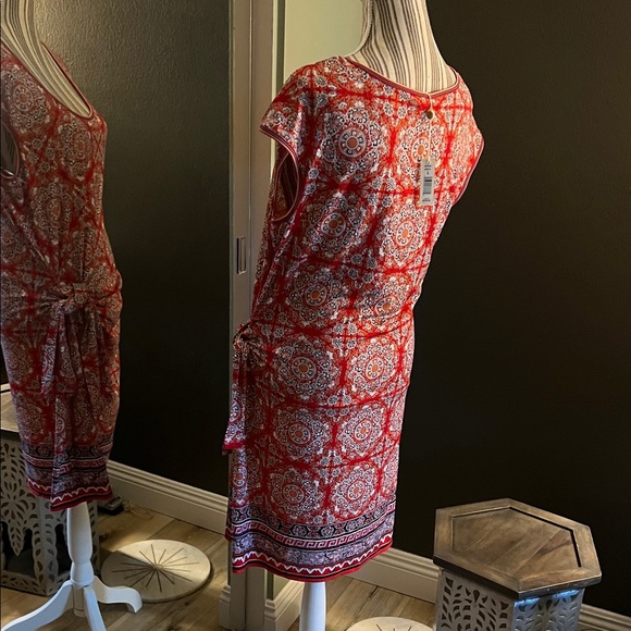 NWT. Max Studio, Large, Red Patterned Women's Dress - Picture 10 of 10